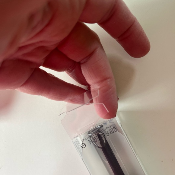 2 New Revlon Perennial Peach 430 Overtime Lipstick Box Damage Look Read - Picture 10 of 10